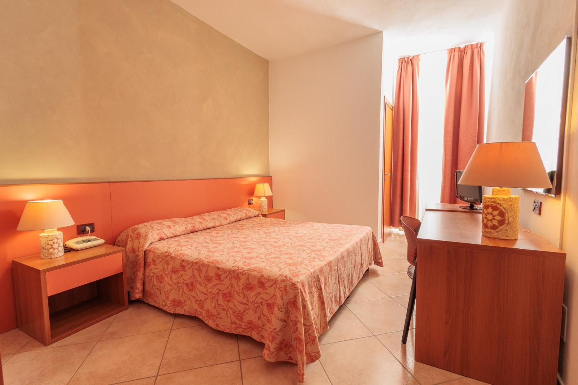 Hotel Poseidonia Mare Paestum Exterior photo